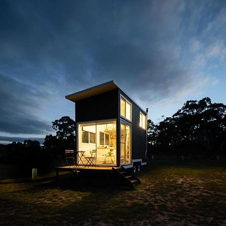 Saddle Camp Tiny House By Tiny Away Villa Braidwood Bagian luar foto