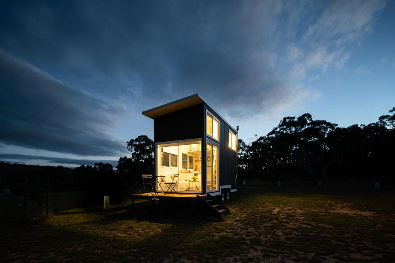 Saddle Camp Tiny House By Tiny Away Villa Braidwood Bagian luar foto